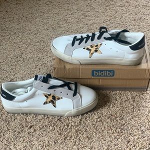 NWT!!  Cuts and trendy sneakers